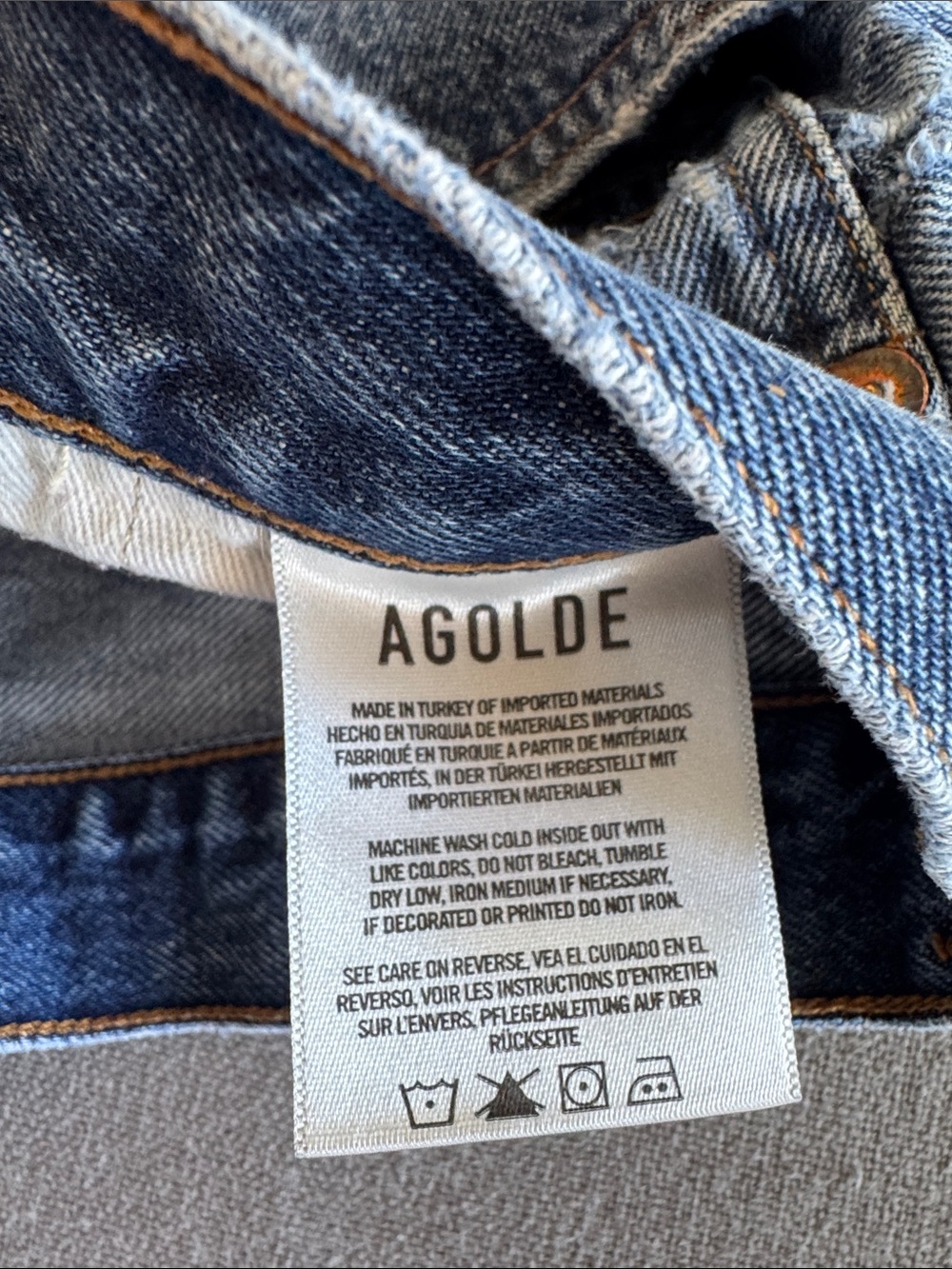 AGOLDE Denim Jean Shorts size 28 - Picture 4 of 4